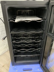 ワインセラー IWC-P182A 中身