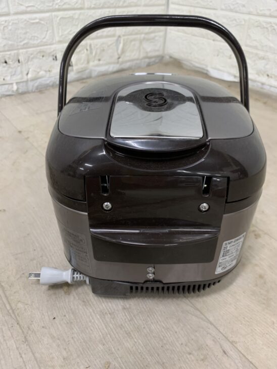 象印 炊飯器 NP-GW05 2022年製 Amazon | 象印マホービン 炊飯器 3合 一人暮らし 小容量 極め