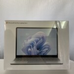 ノートパソコン　Surface Laptop Go 3 XJB-00004　正面