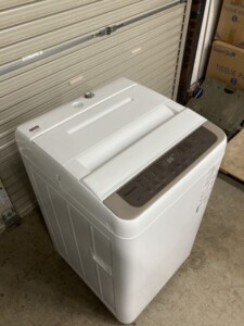 洗濯機 NA-F50B13 斜め