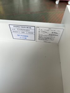 サイドテーブル 内部