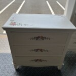クラシッククラックローズ 3段チェスト