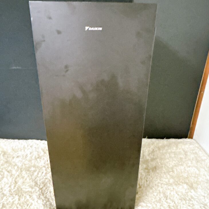 空気清浄機　MCK70YE9　正面