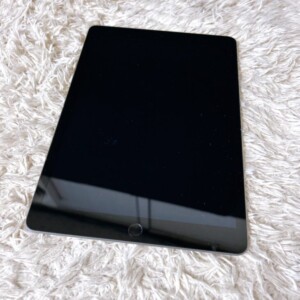 iPad 第9世代 上面