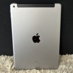 iPad 第6世代 背面