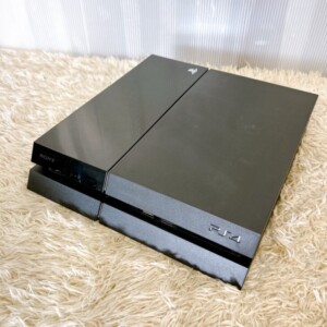 PlayStation 4 CUH-1000A 斜め