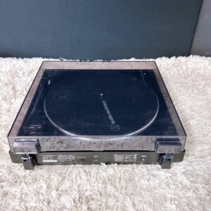 自動ワイヤレスターンテーブル AT-LP60XBT 上部