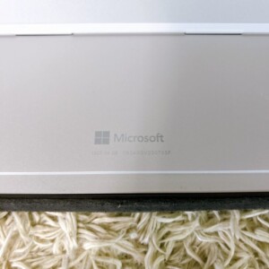 Surface Go2 型番