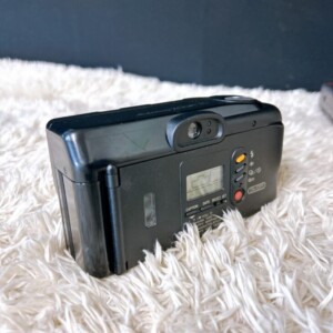 オートボーイズーム76 背面