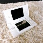 ニンテンドーDS Lite 正面