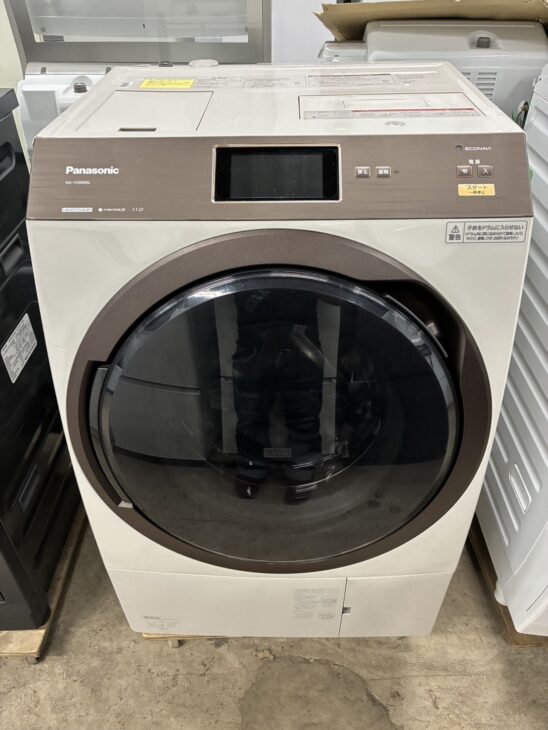 ドラム式電気洗濯乾燥機　NA-VX9900L　正面