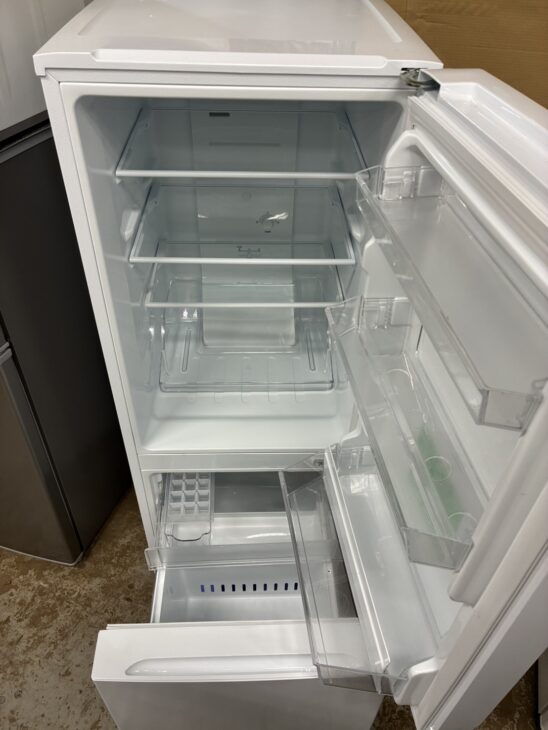 麓瑠薰　最新モデル　冷蔵庫 沖縄県那覇市真嘉比へ出張買取 REFAGE ノンフロン冷凍冷蔵庫 YRZ