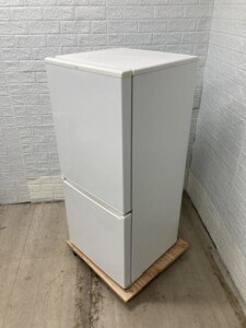 冷凍冷蔵庫 AQR-17J (W) 斜め