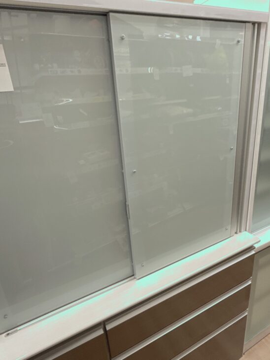 松田家具 食器棚 扉