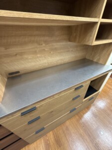 unico 食器棚 斜め