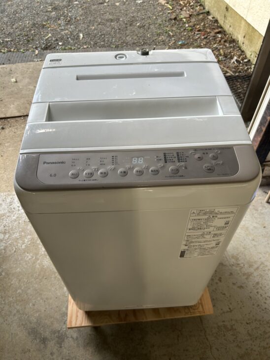 洗濯機　NA-F60PB15　正面