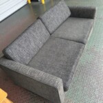 アクメファニチャー 正面