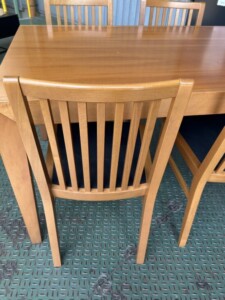 ダイニングセット 椅子