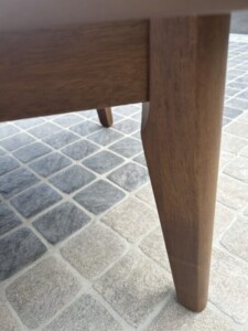 ローテーブル 傷箇所