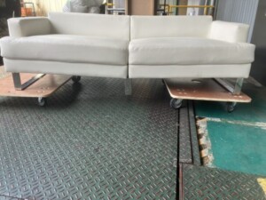 ホワイト合成皮革2人掛け~3人掛け