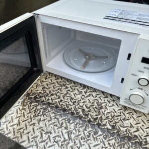 電子レンジ HMR-BK220-Z5 内部