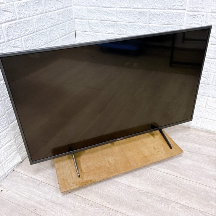 KJ-43X8000H　正面