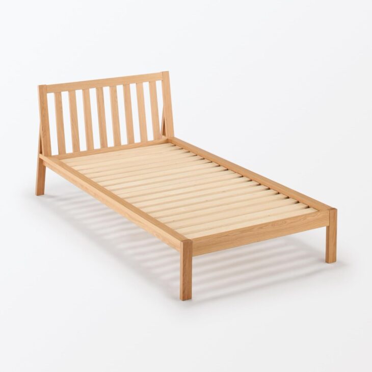 無印良品 オーク材ベッド