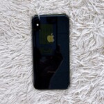 iPhone X 背面
