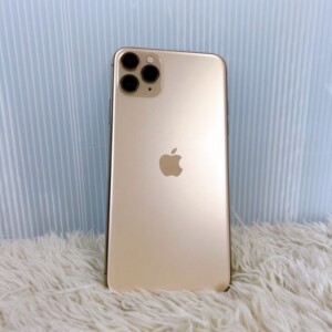 iPhone 11 Pro Max 背面