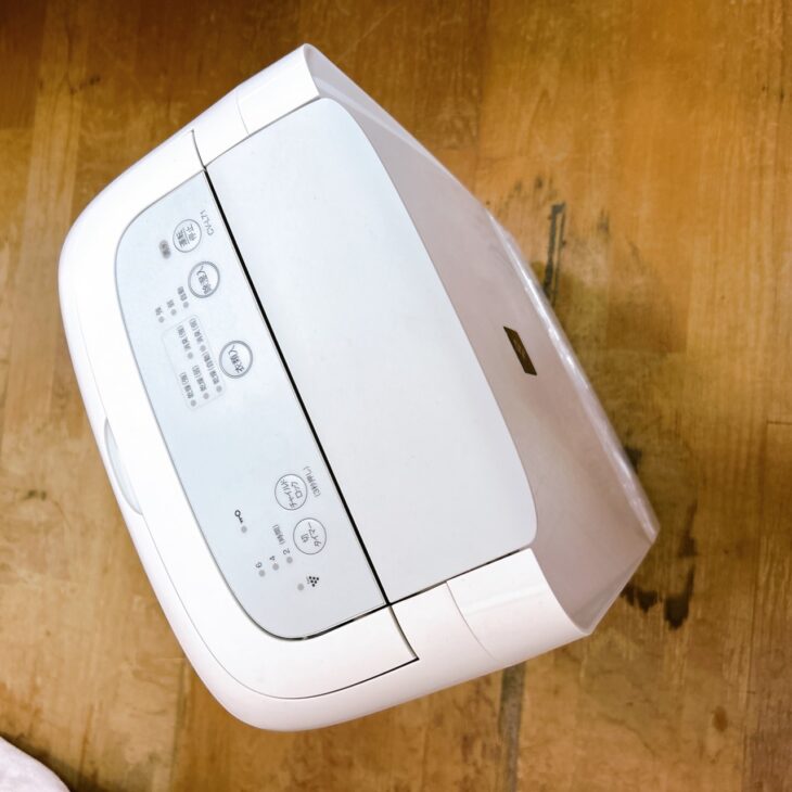 これからの季節に！SHARP CV-L71-W 除湿機 2021年製 Amazon | シャープ 衣類乾燥機 除湿機 7.1L / プラズマ