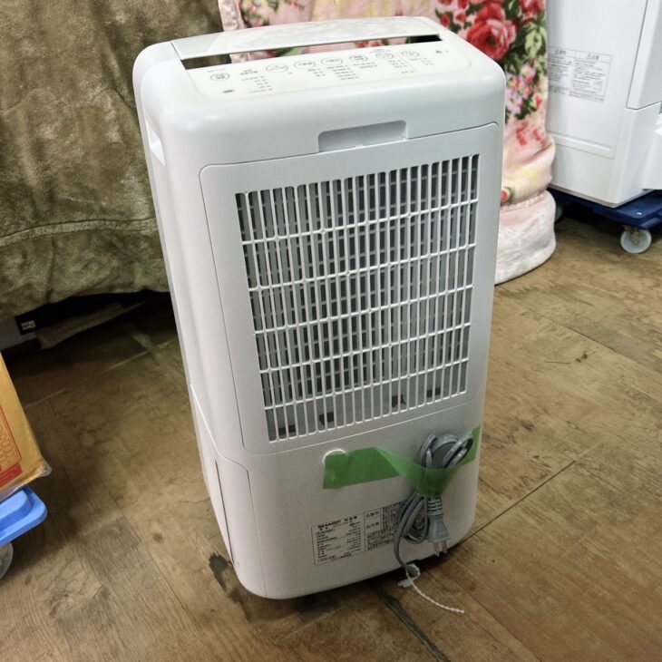 SHARP 除湿機CV-L120-W SHARP 除湿機 CV-L120-W 2020年製 シャープ CV-L120 価格比較