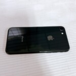 iPhone 8 背面横