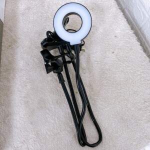 スマートフォン用クリップホルダー(ライト付き) 本体