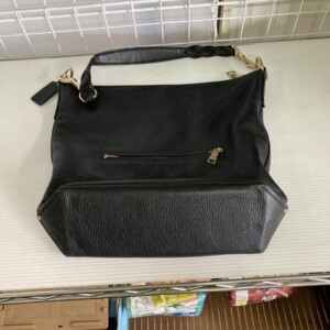 ショルダーバッグ 正面