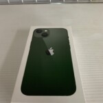 iPhone 13 正面