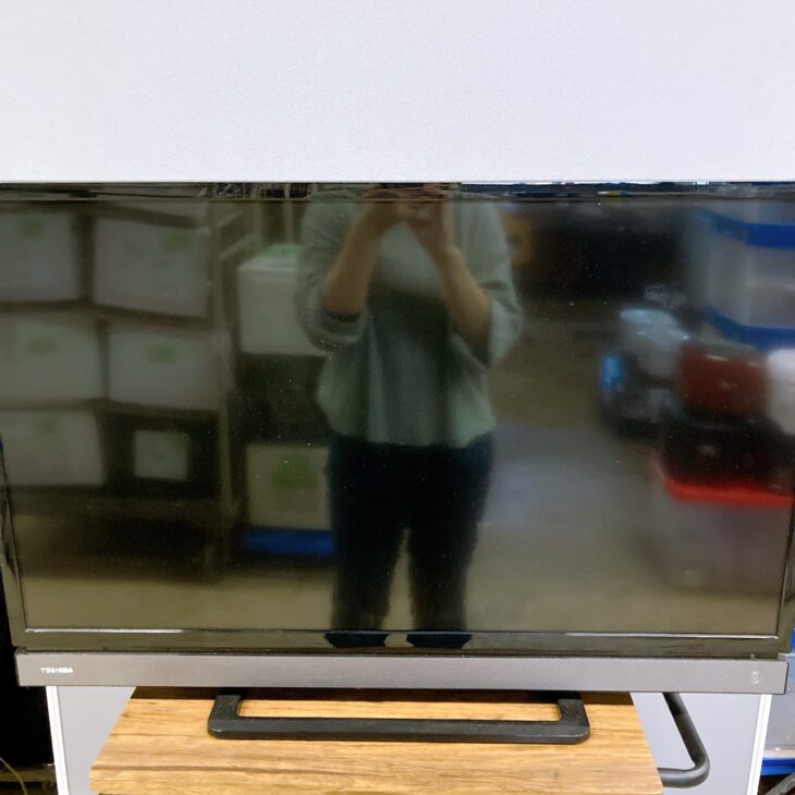 32V30 正面
