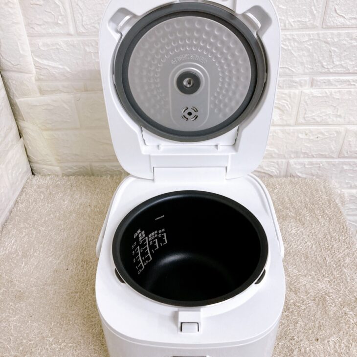 YRC-H05J1(UW) IHジャー炊飯器　2023年製 山梨県甲府市でヤマダセレクト IHジャー炊飯器 YRC-H05J1(2023年製)を
