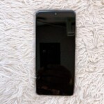 Galaxy A20 正面