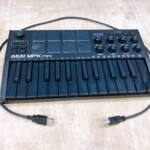 MPK mini　正面