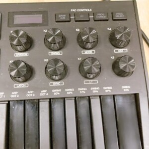 MPK mini 寄り2