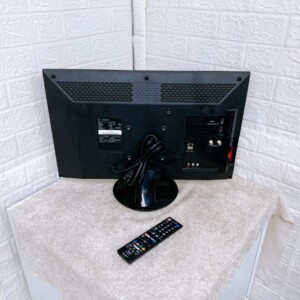 AQUOS 2T-C24AD 背面