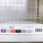 Maestro TKL メカニカルテンキーレスキーボード 側面