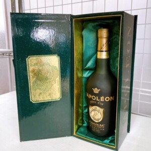 コニャック ピエスドール 正面2