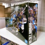 パーフェクトグレード アンリーシュド 斜め