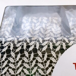 レース柄ハンカチギフト 寄り