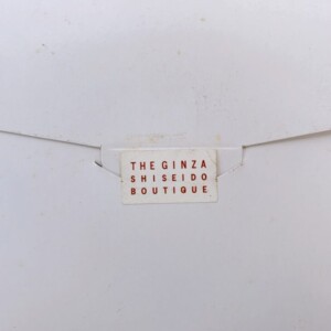 レース柄ハンカチギフト 背面寄り