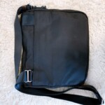 ショルダーバッグ 背面