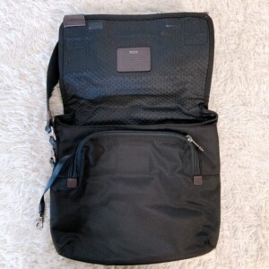 ショルダーバッグ 正面