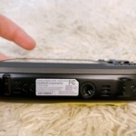 デジタルカメラ FinePix XP140 底面