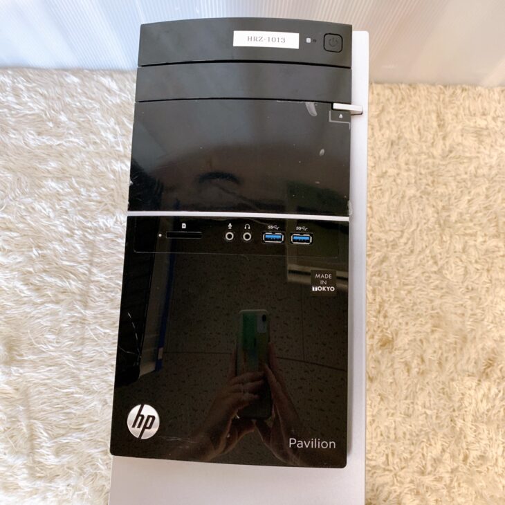 デスクトップPC 正面